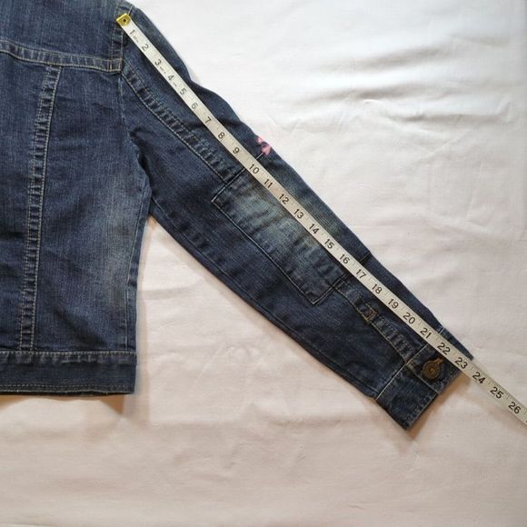 DKNY Juniors Jacket Blue Denim Collared Buttons Patches And Heart Logo Size L - Picture 16 of 16